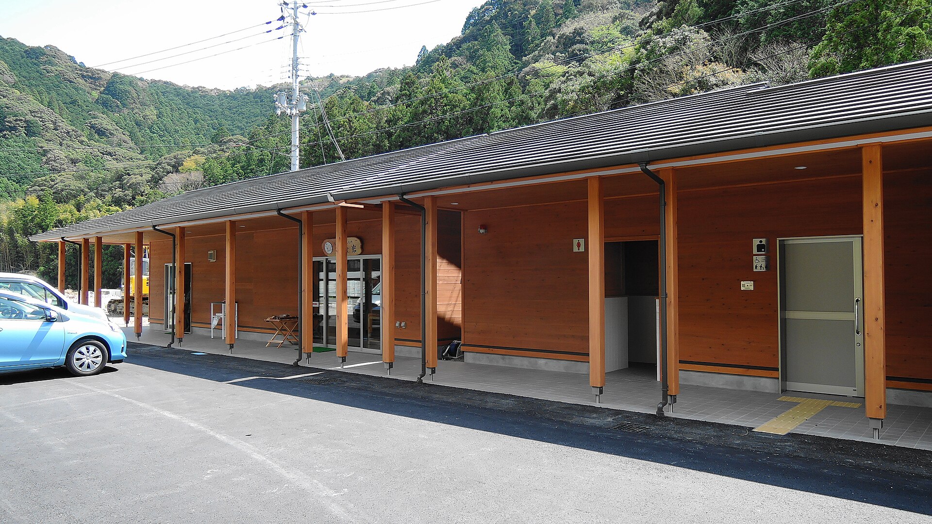 虫喰岩
